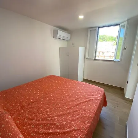 Apartment Vista Mare 2 *